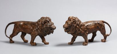 null CHENET Pierre, XXth

Lions on the march

pair of bronzes with brown ochre patina,...