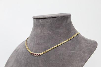 null 18k (750) yellow gold necklace with five navette rubies surrounded by diamonds....