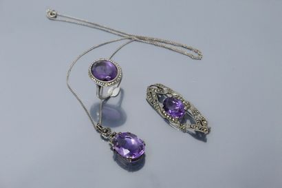 null Silver and metal set with amethysts and marcasites (missing) consisting of a...
