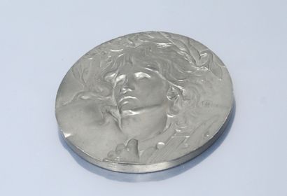 null Uniface pewter medal representing Orpheus and his lyre, from ap. Lucien Coudray....