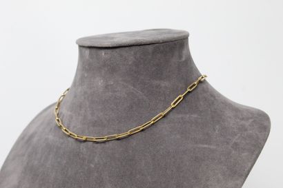 null Half set in 18k (750) yellow gold with horse chain.

Size of the neck : 42 cm....