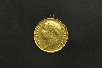 null 
Pièce en or de 40 francs Napoléon Tête laurée (1811 A)

AB à B. 

Poids : 12.81...