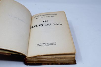 null [MISCELLANEOUS]

Set of 2 volumes:



BAUDELAIRE Charles- pièces condamnées,...