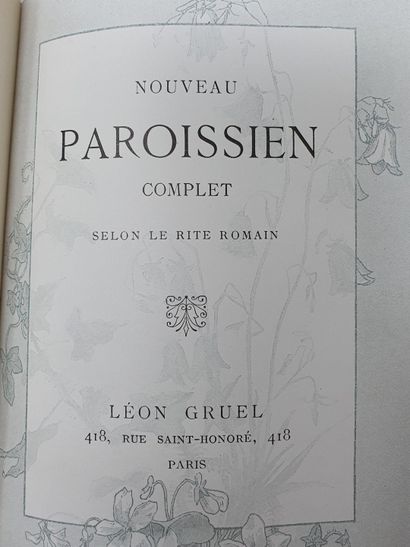 null [MISCELLANEOUS]

Lot composed of :



- a wedding missal in the name of Pierre...
