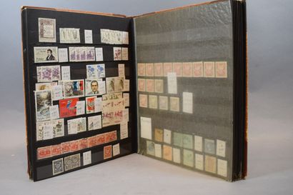 null A bulk in 19 volumes, stamps from all over the world including Germany well...