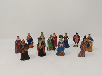 null Gustave VERTUNNI : Douze figurines de l'histoire de France dont Hugues Capet...