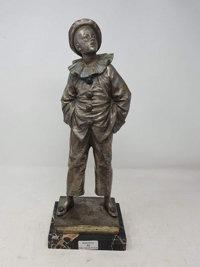 null BOURET Eutrope (1833-1906)

Pierrot

Bronze à patine argentée, sur socle en...