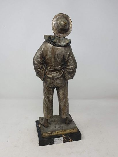 null BOURET Eutrope (1833-1906)

Pierrot

Bronze with a silver patina, on a black...