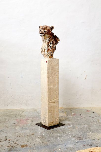 null LINGL Jürgen (né en 1971)

Buste de guépard 

Sculpture en bois, rehauts de...