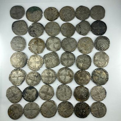 null FRANCE 

Lot of forty two quarter silver shields: 

- Henri III (x6), Charles...