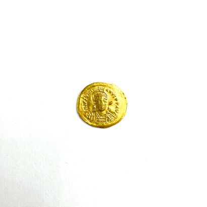 null EMPIRE BYZANTIN - Justinien II (527-238)

Solidus d'or frappé à Constantinople

B.C....