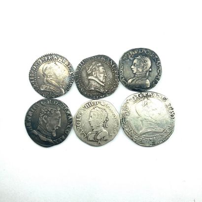 null FRANCE 

Lot de six monnaies en argent : 

- Henri II, Teston, 1555 Toulouse,...