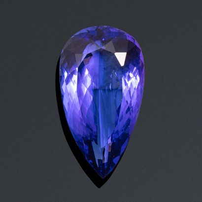 null Tanzanite pear on paper. 

Accompanied by a certificate GIA. 

Weight : 32.81...