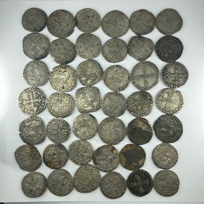 null FRANCE 

Lot of forty two quarter silver shields: 

- Henri III (x6), Charles...