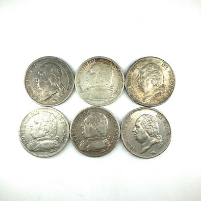 null LOUIS XVIII 

Lot de six pièces de 5 francs en argent 

1814 B, 1815 A et M,...