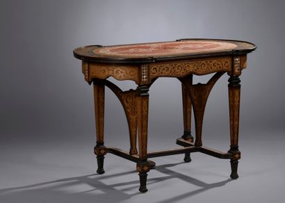 null Algerian living room composed of a game table, 2 chairs, 2 armchairs and a bench

Wood,...