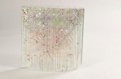 null MATOUS Jaroslav, 1941-2018

Untitled

mixed technique in glass, metallic threads...