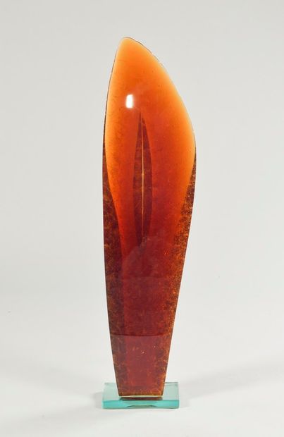 null VASICEK Ales, né en 1947

Red Star, 2004

sculpture en verre rouge-orangé sur...