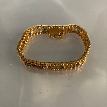null 18k (750) yellow and white gold openwork bracelet set with six diamonds and...