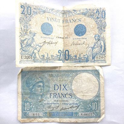 null 
38 billets de banque libellés en francs : 




- Cinq francs « Violet » 1933...