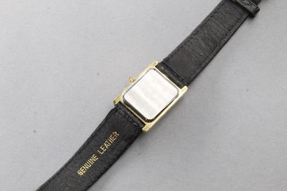 null BULOVA 

Lady's wrist watch in gold-plated metal



Lady's wristwatch, rectangular...