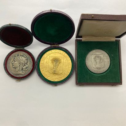 null Three silver table medals:

- Society of farmers of the Sarthe, engraved and...