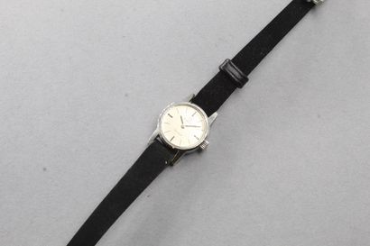 OMEGA 
Ladies' wristwatch, round silver-plated...