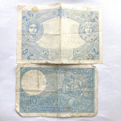 null 
38 billets de banque libellés en francs : 




- Cinq francs « Violet » 1933...
