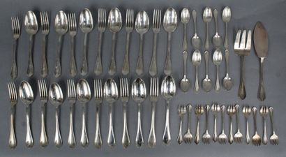 null RAVINET DENFERT

Part of a silver plated household set, Spartour model, 85 pieces:

-...