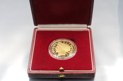 null PARIS CURRENCY

Coin of 100 F in gold (920%) Ceres, 1988. 

Weight : 17 g

In...