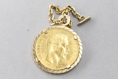  Pièce en or de 50 francs Napoléon III tête nue, montée en porte-clefs, monture en...