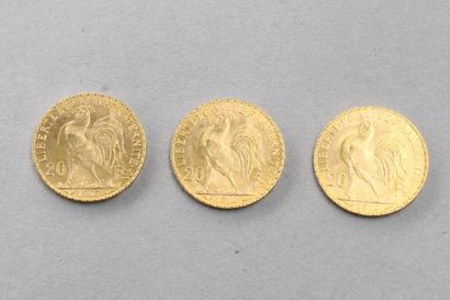  Lot composé de trois pièces en or au Coq (1910 x 2, 1907) 
TTB. 
Poids théorique...