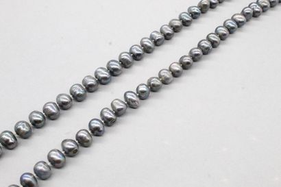null Sautoir de perles de tahiti baroques. 

Tour de cou : 126 cm.