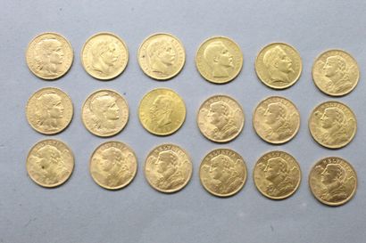 null Lot de 18 pièces en or comprenant : 

- 20 Francs Helvetia 1922 Bx2, 1935 Bx5,...