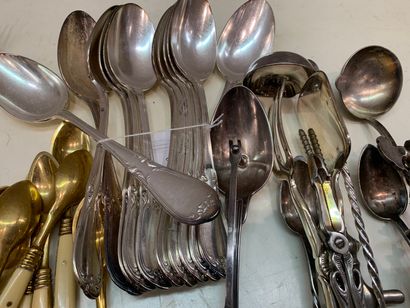 null MANETTE of silver plated metal including:

12 forks, 12 soup spoons, 1 leg of...