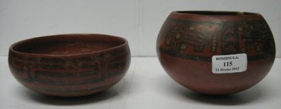null Lot: Vase ovoïde et bol en terre cuite, Ica et Nazca (Pérou) (accidents)