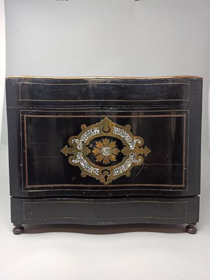 null Liqueur cabinet in blackened wood and gilded brass marquetry and mother-of-pearl...