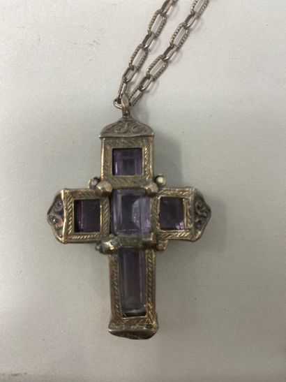Openwork reliquary cross and a silver chain...