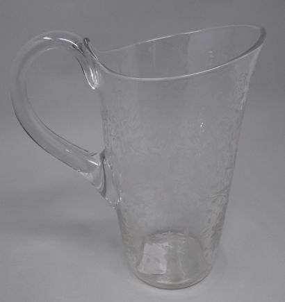 null BACCARAT - DJEDDAH SERVICE

Water jug, Djeddah model, in engraved crystal inspired...