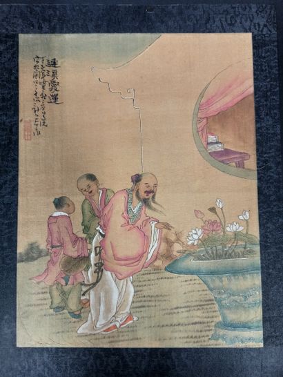 null 
JAPON, Fin XIXe siècle

Six oban tate-e sur soie et réhauts d'aquarelle. 

H....