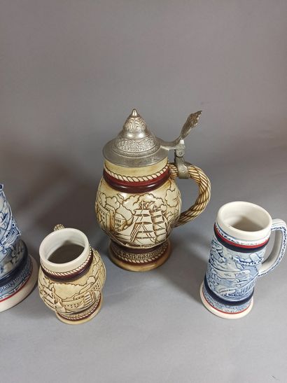 null AVON

Lot of 5 stoneware mugs decorated with scenes on the theme of travel.

Metal...