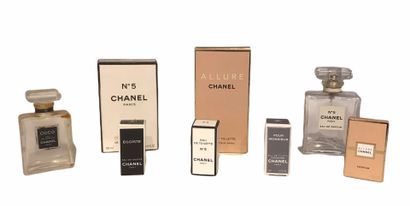 null CHANEL

Ensemble de 8 flacons de parfum de la marque dont « n°5 », « Coco »,...