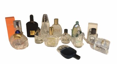 null Ensemble de 13 flacons de parfum dont Boucheron, Clinique, Tom Ford, Bottega...