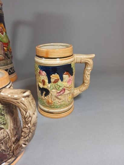 null German work of the XXth century,

Lot including a pitcher and five beer mugs...