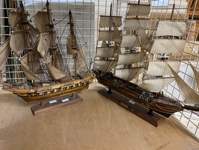 null Set of three models of sailing ships