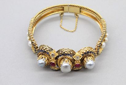 null Bracelet jonc ouvrant en or jaune 18K (750) ajouré, orné de perles baroques...