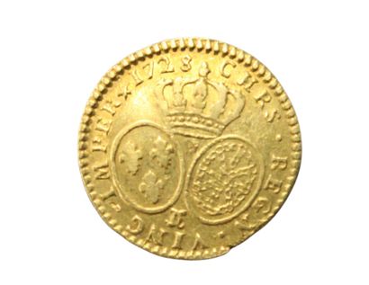 null LOUIS XV (1715 - 1774)

Half gold Louis with glasses 1728 Besançon. 

Dup. :...