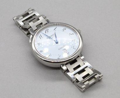 null HERMES 

No. 2151214

Extra large steel bracelet watch. Round case, screw lock...