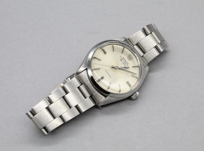 null ROLEX

Air King

No. 5500

No. 6193772

Steel bracelet watch. Round case, screw-down...