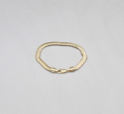 null 
Tubogas bracelet in metal.

Wrist circumference: approx. 19cm.
